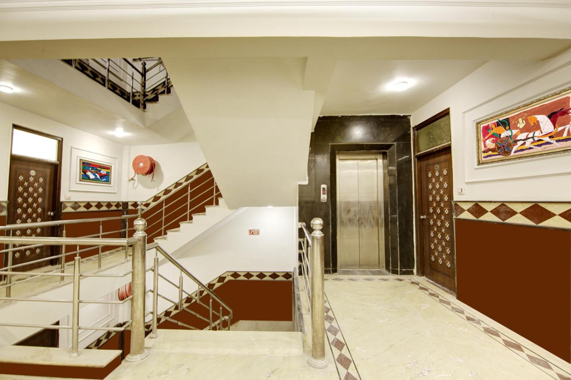 Hotel Star Villa - Front Of New Delhi Railway Station & 5 Minute From Connaught Place 外观 照片